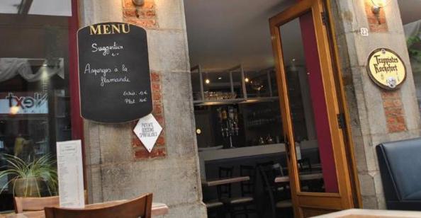 Hotel Le Limbourg Rochefort Exterior foto